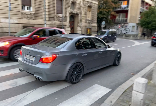 BMW M5 E60 2007