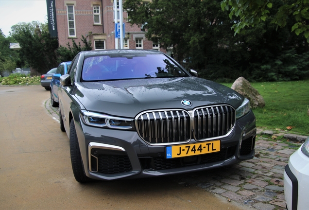 BMW M760Li xDrive 2019