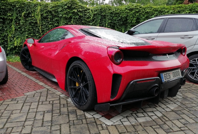 Ferrari 488 Pista