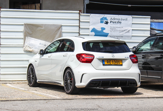 Mercedes-AMG A 45 W176 2015