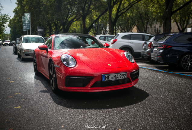 Porsche 992 Carrera S