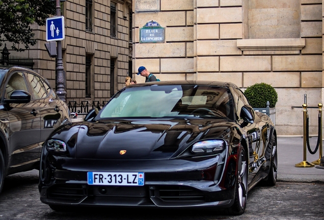 Porsche Taycan Turbo S