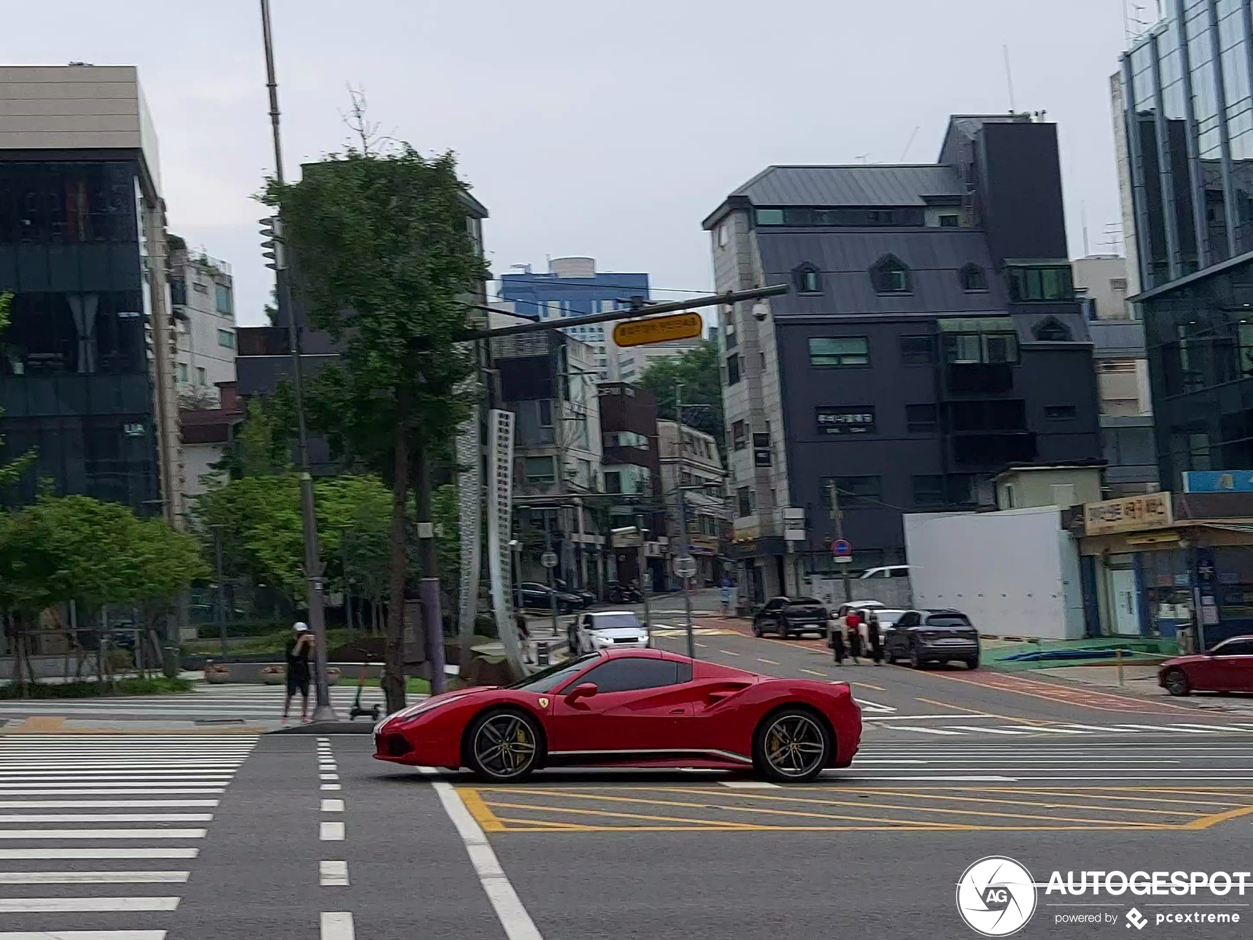 Ferrari 488 Spider