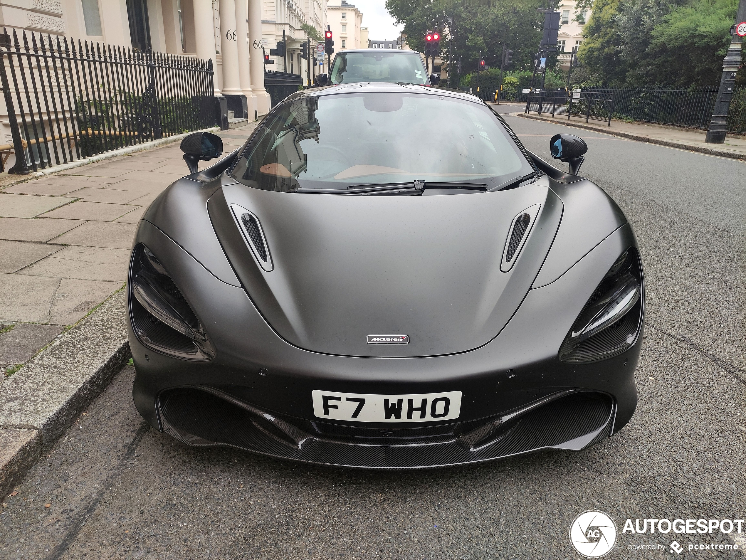 McLaren 720S