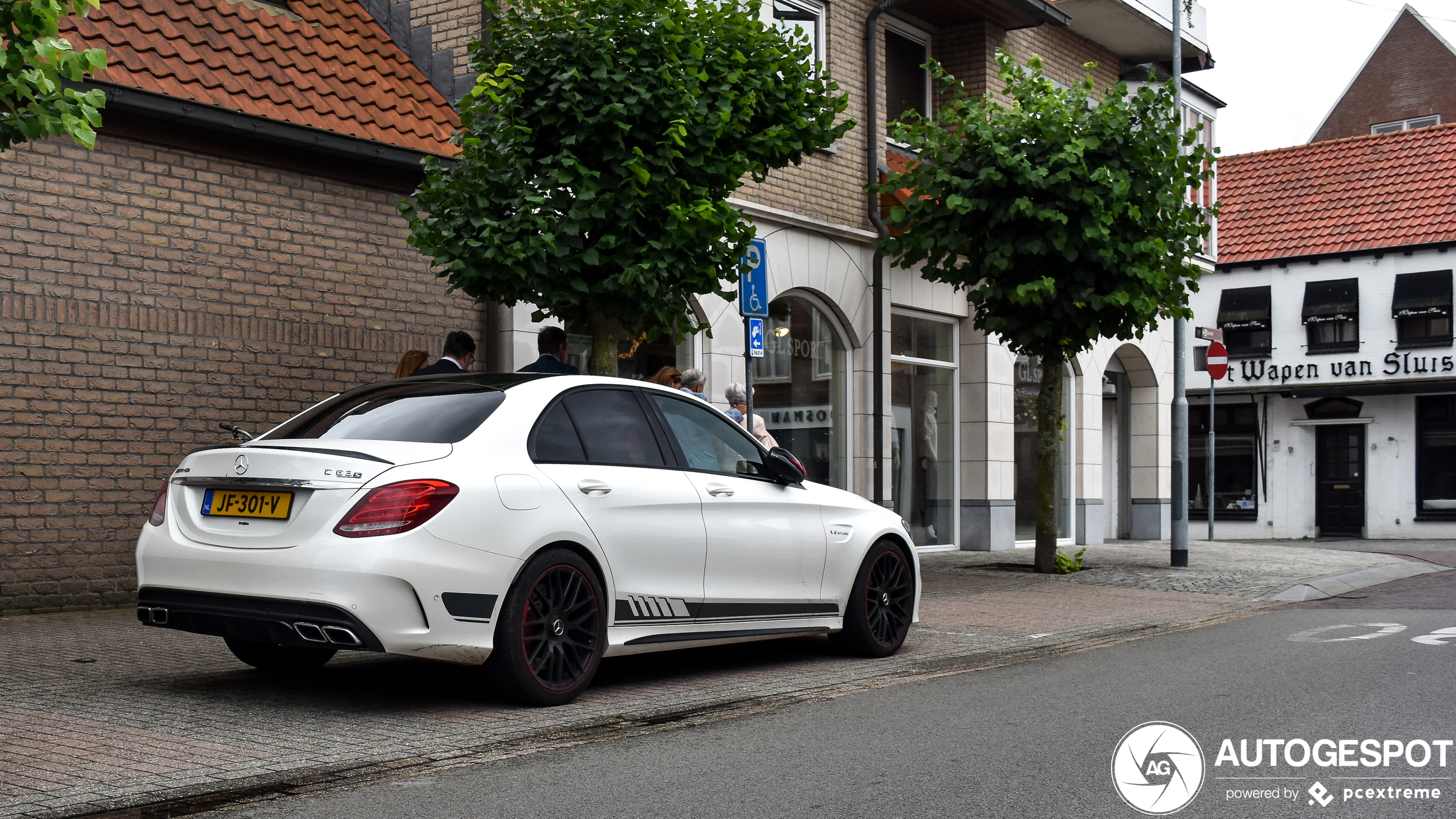 Mercedes-AMG C 63 S W205 Edition 1