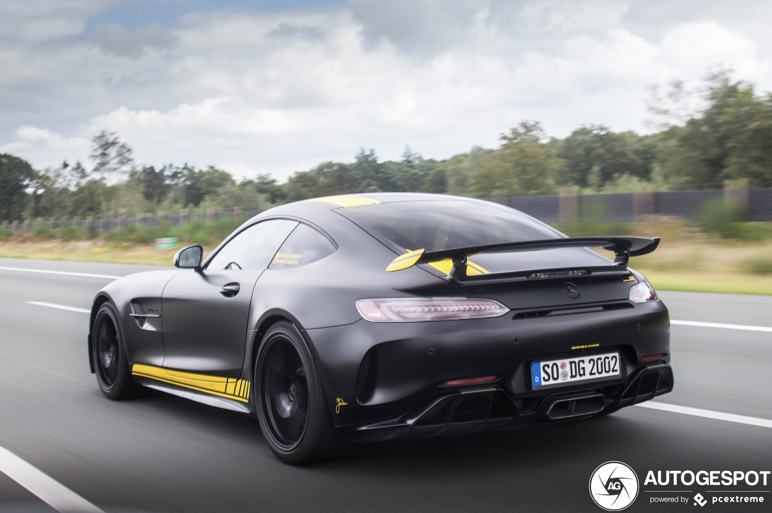 Mercedes-AMG GT R C190 2019