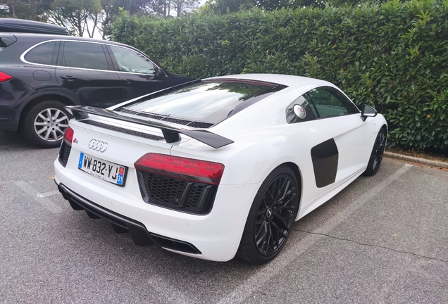 Audi R8 V10 Plus 2015