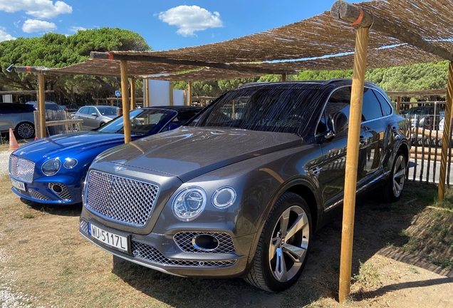 Bentley Bentayga V8