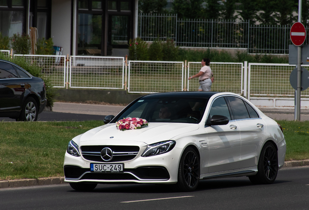 Mercedes-AMG C 63 S W205