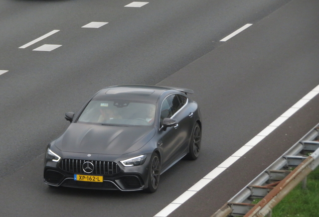 Mercedes-AMG GT 63 S X290