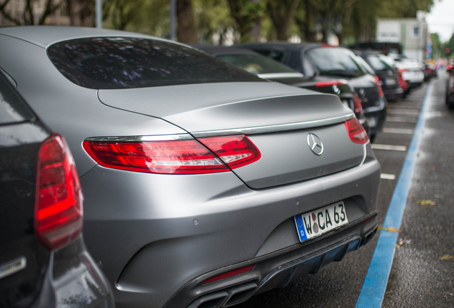 Mercedes-Benz S 63 AMG Coupé C217