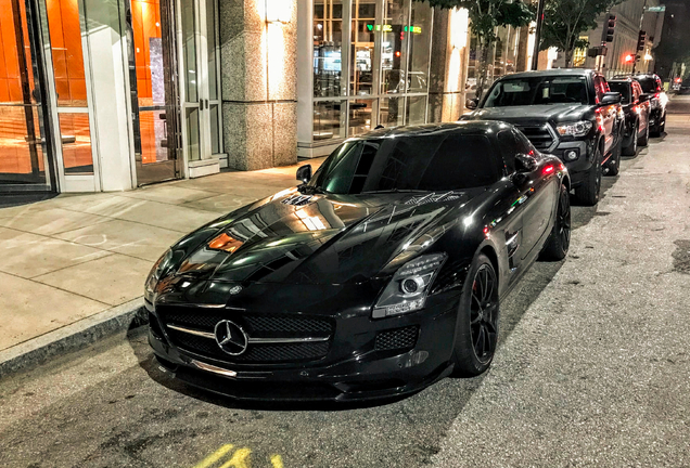 Mercedes-Benz SLS AMG