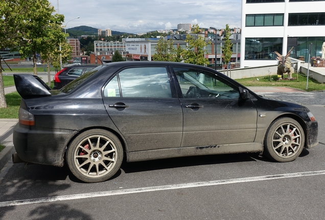 Mitsubishi Lancer Evolution IX