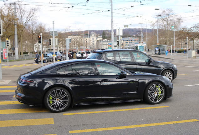 Porsche 971 Panamera Turbo S E-Hybrid