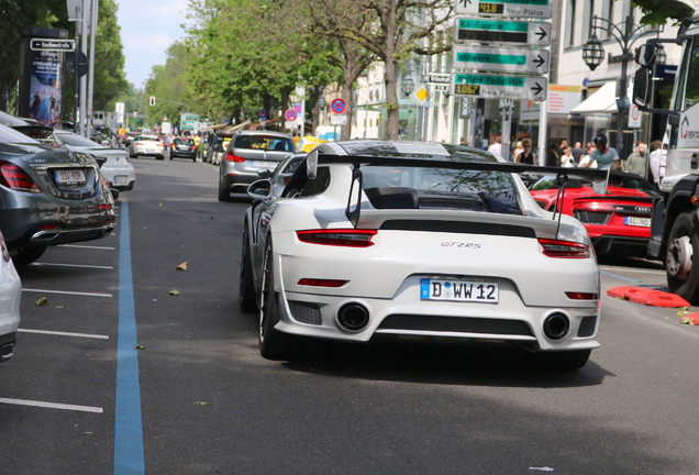 Porsche 991 GT2 RS Weissach Package