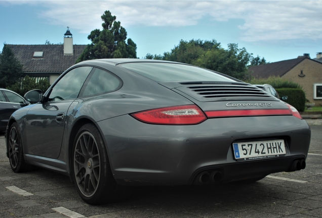 Porsche 997 Carrera 4 GTS