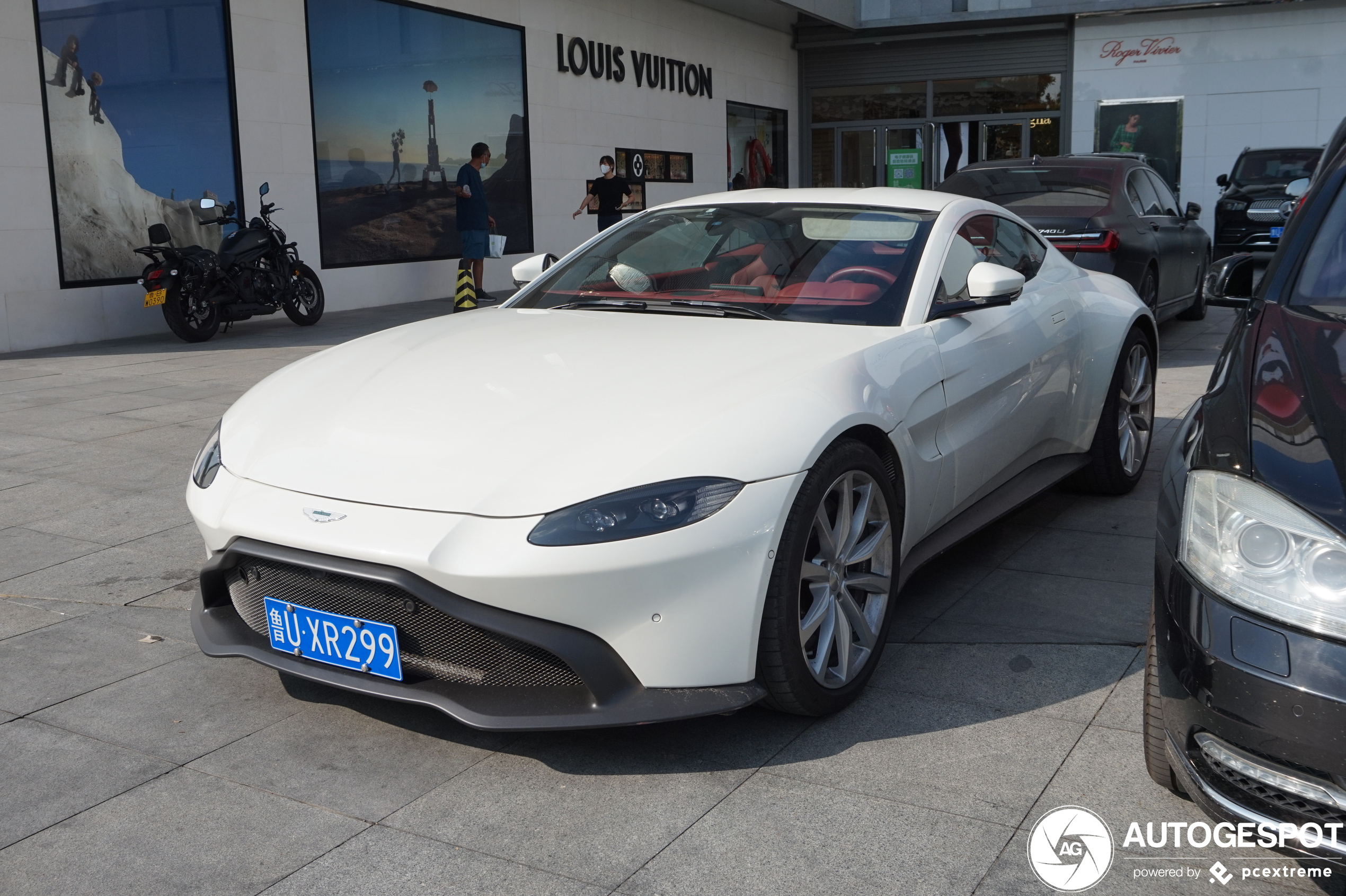 Aston Martin V8 Vantage 2018