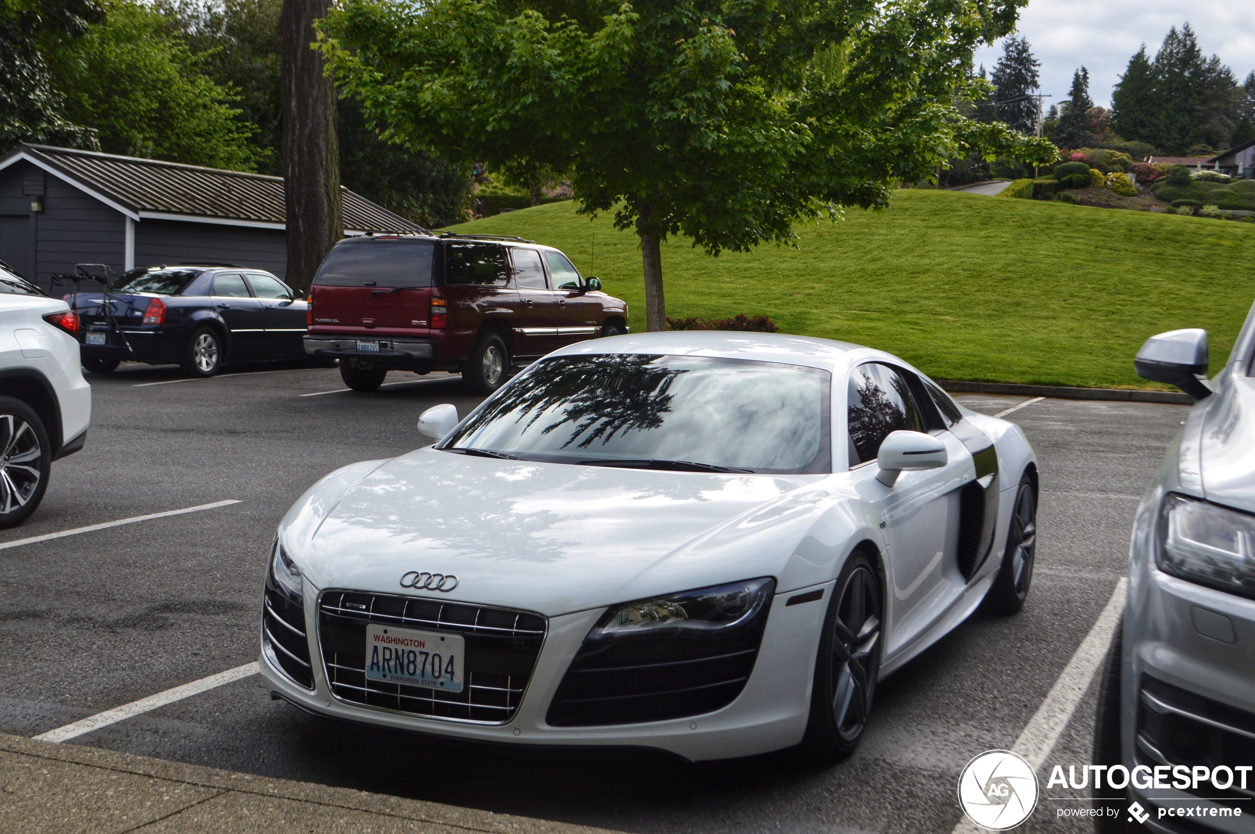 Audi R8 V10