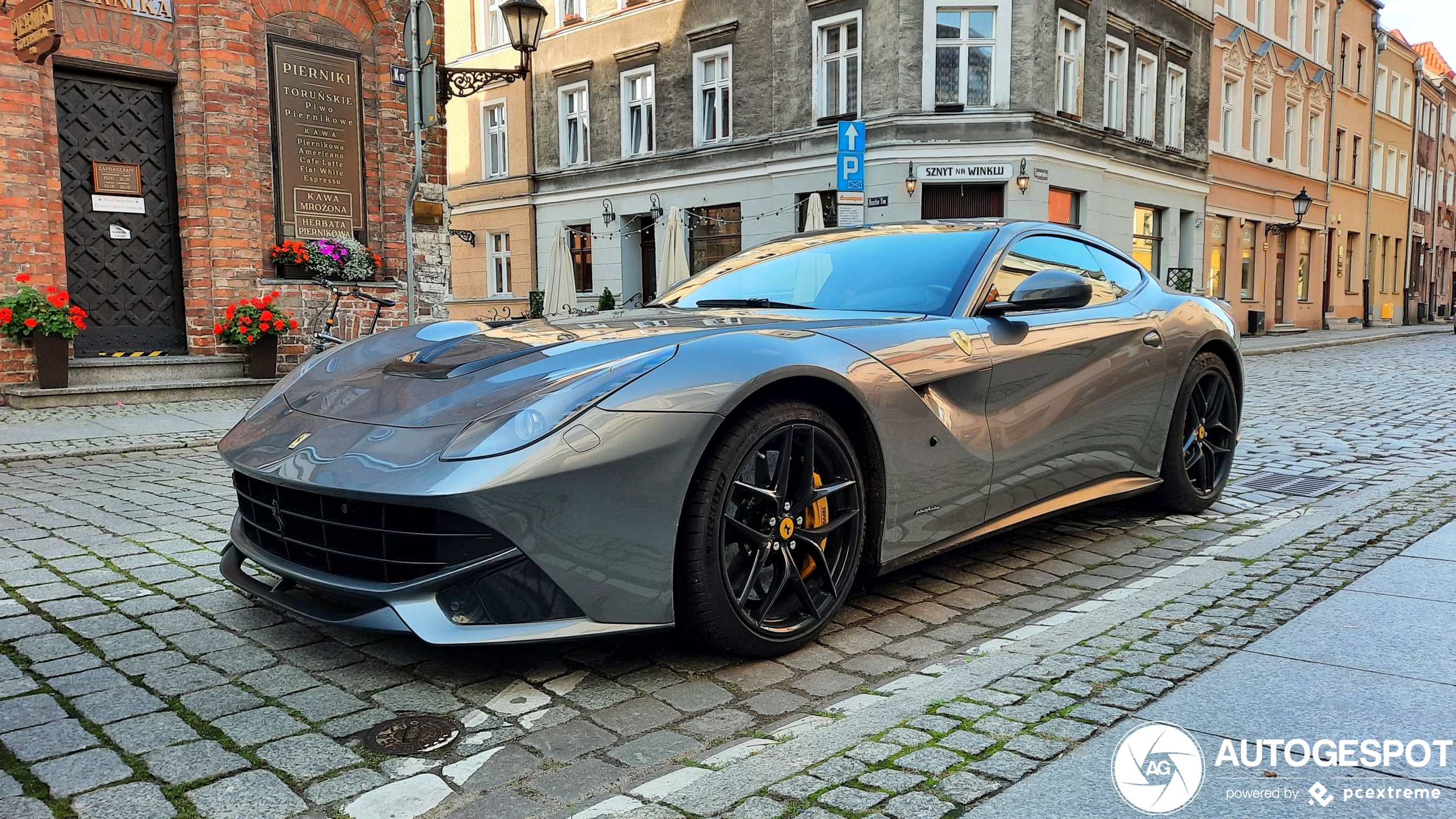 Ferrari F12berlinetta