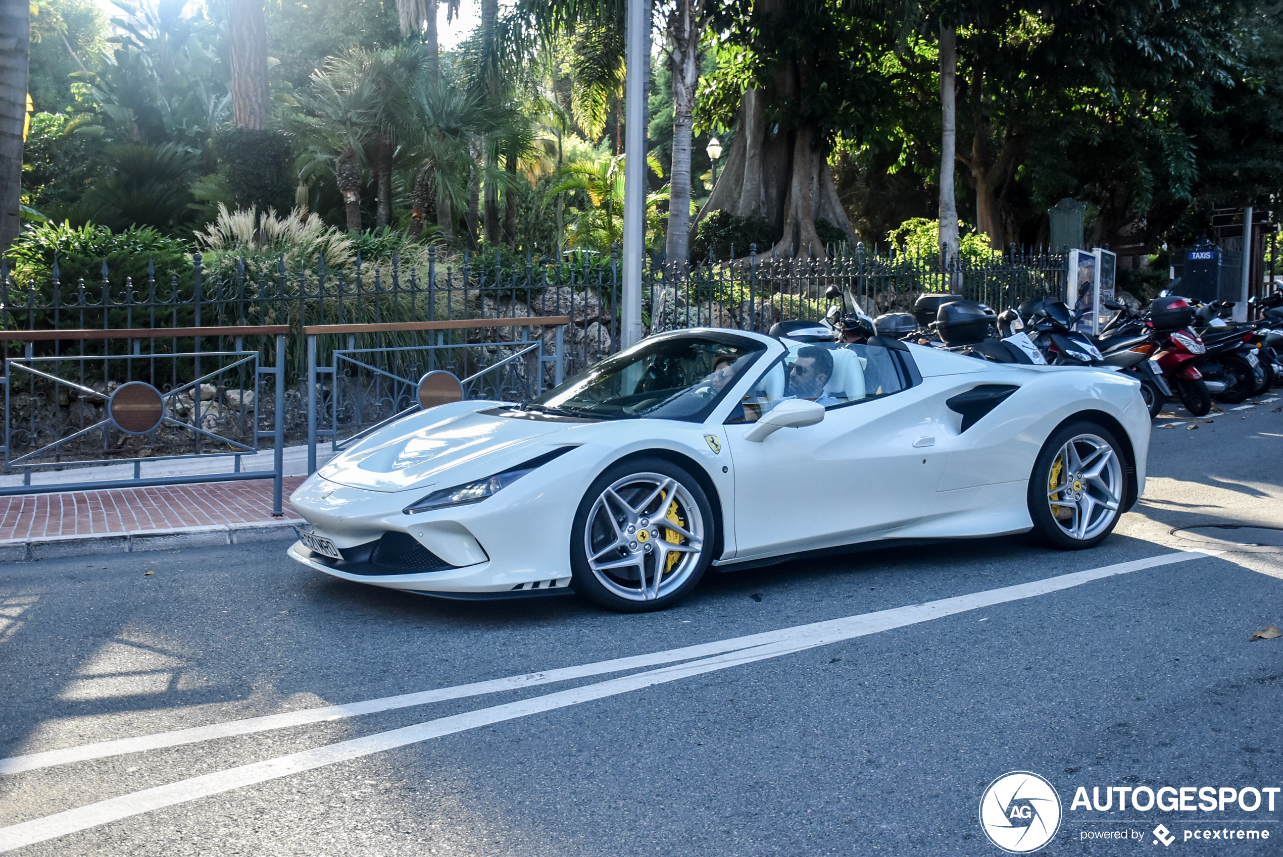 Ferrari F8 Spider