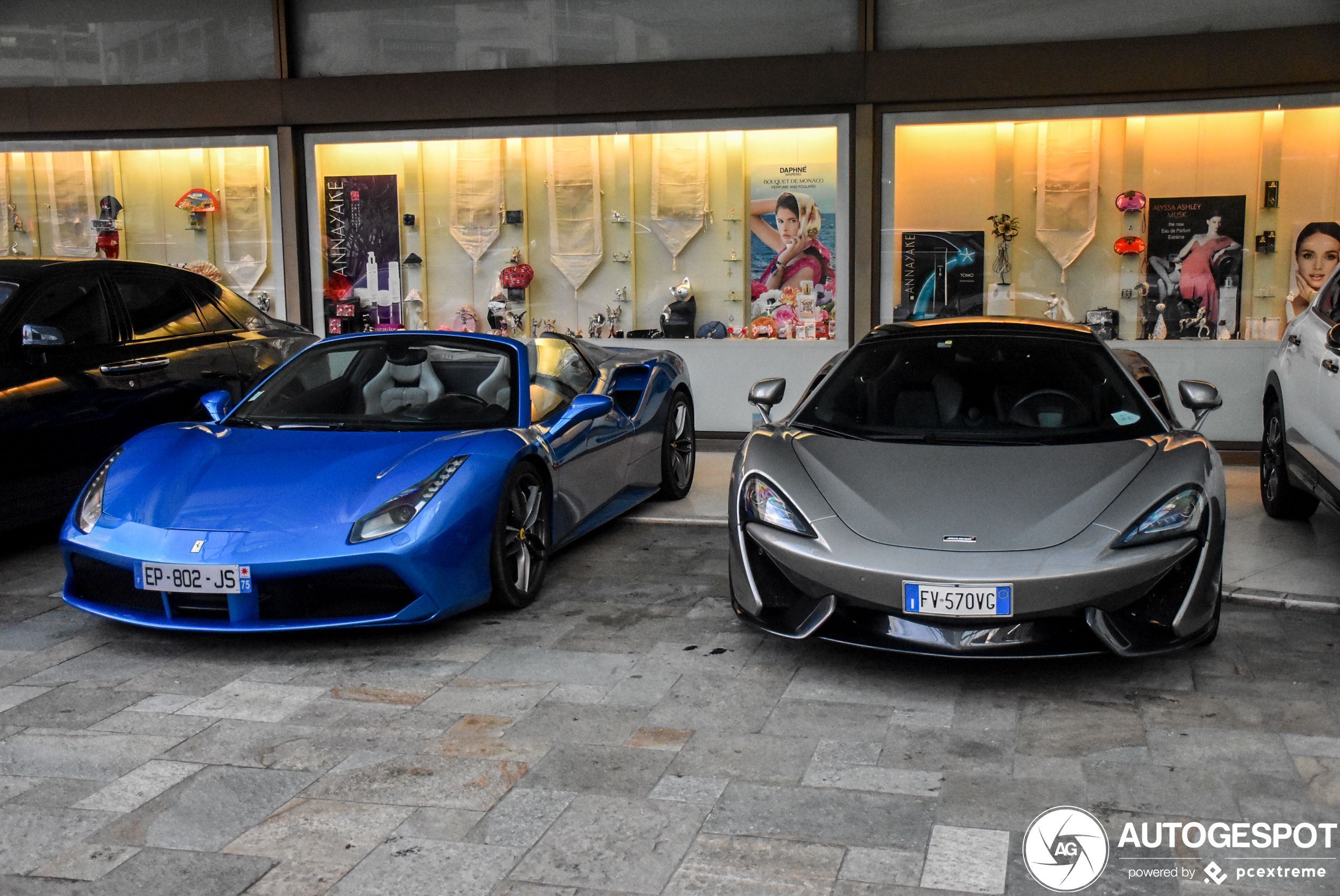 McLaren 570GT