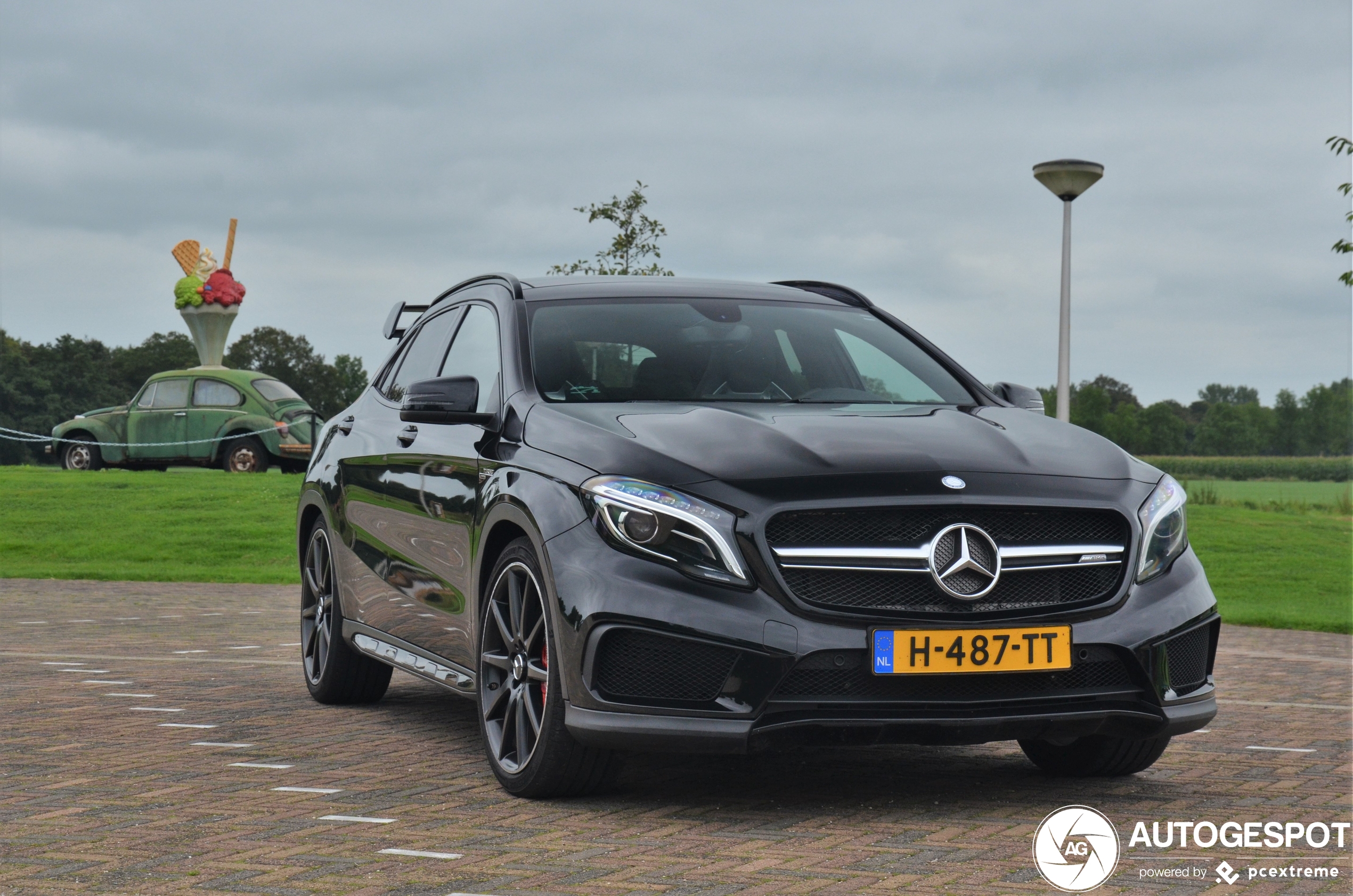 Mercedes-Benz GLA 45 AMG X156