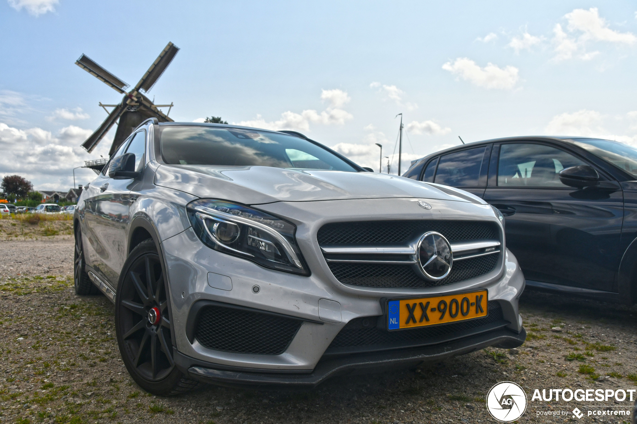 Mercedes-Benz GLA 45 AMG X156