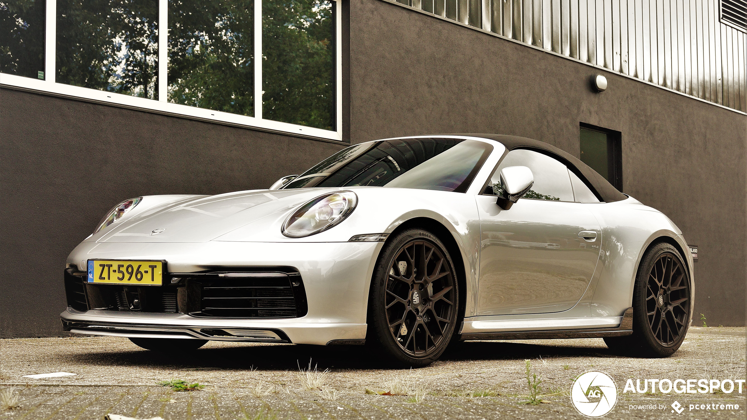 Porsche TechArt 992 Carrera 4S Cabriolet