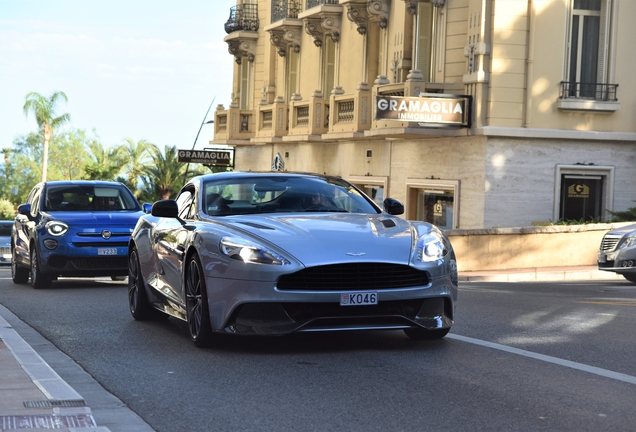 Aston Martin Vanquish 2013