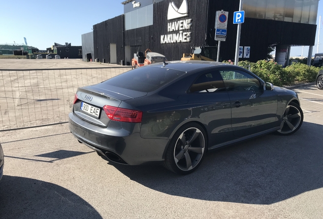 Audi RS5 B8 2012