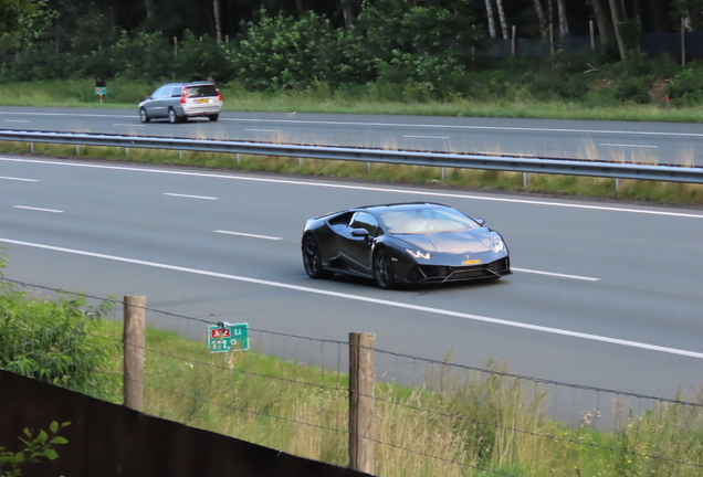 Lamborghini Huracán LP640-4 EVO