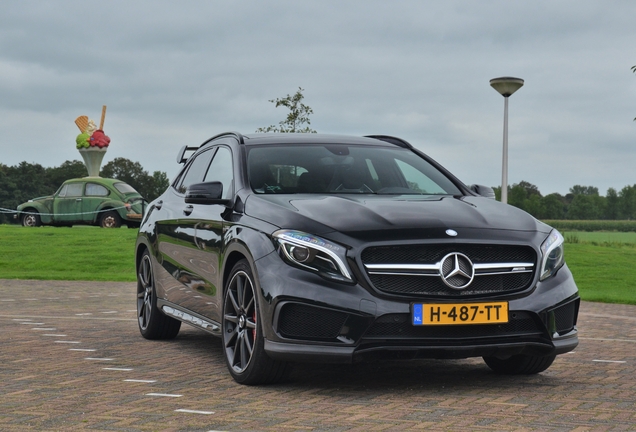 Mercedes-Benz GLA 45 AMG X156