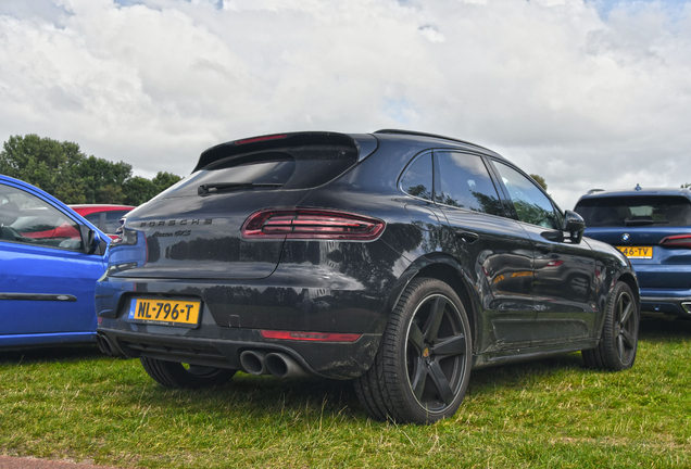 Porsche 95B Macan GTS