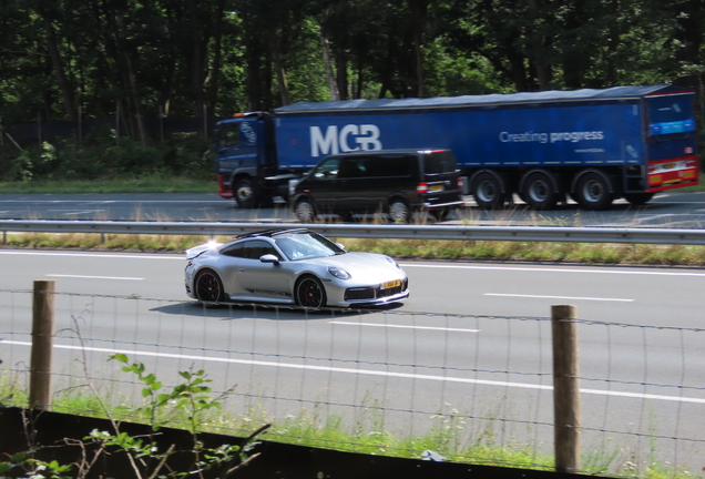 Porsche TechArt 992 Carrera 4S