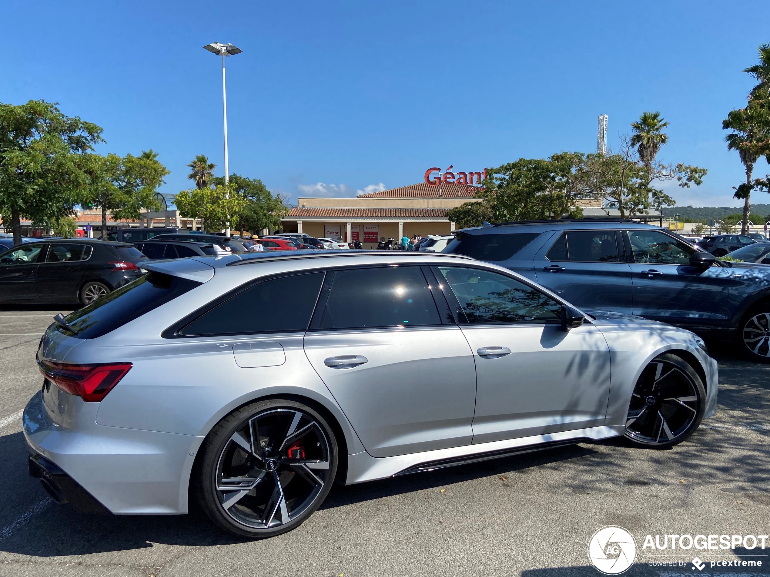 Audi RS6 Avant C8