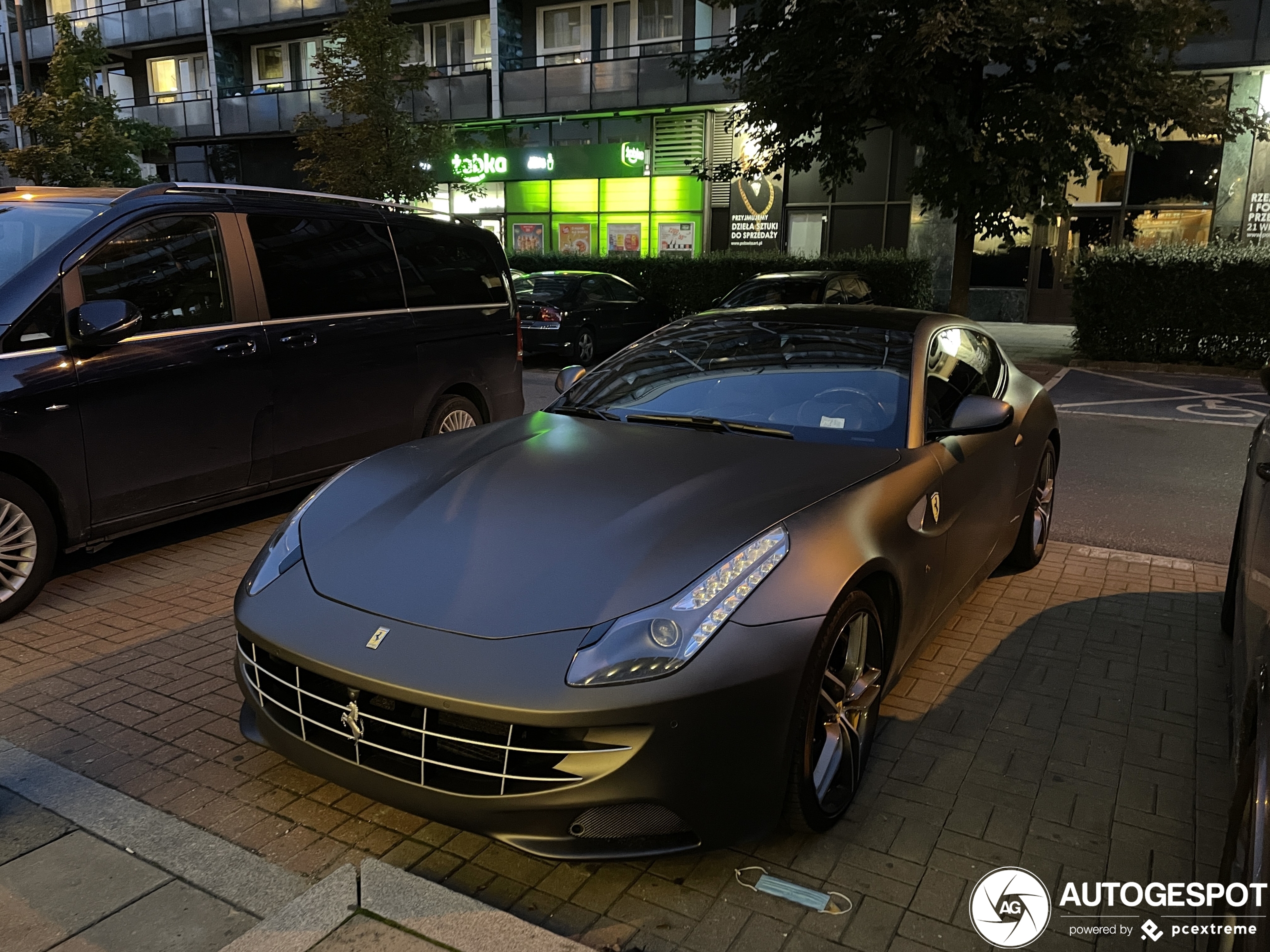 Ferrari FF