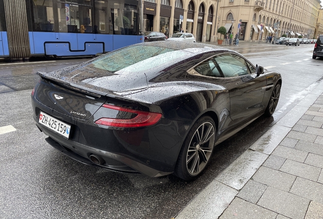 Aston Martin Vanquish 2013