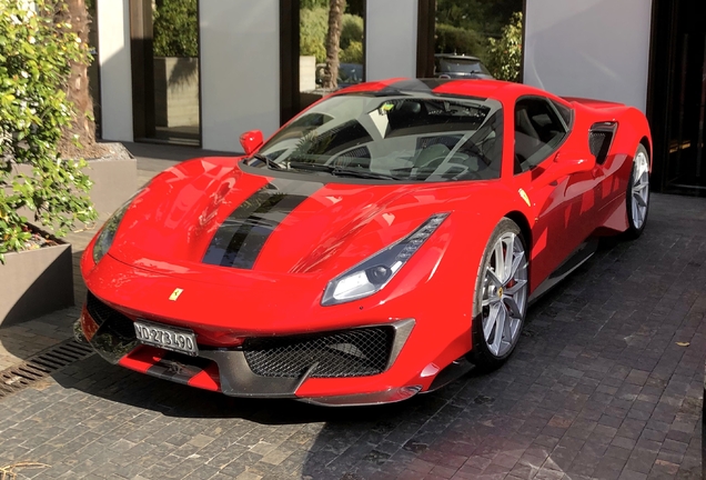 Ferrari 488 Pista