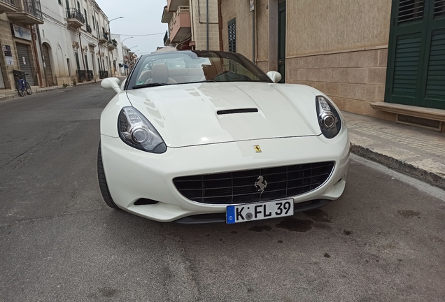 Ferrari California