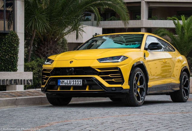 Lamborghini Urus