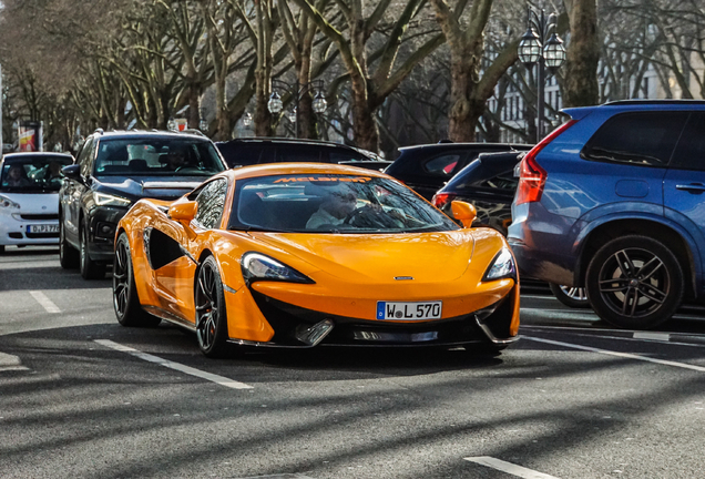 McLaren 570S