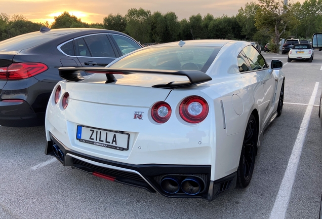 Nissan GT-R 2017