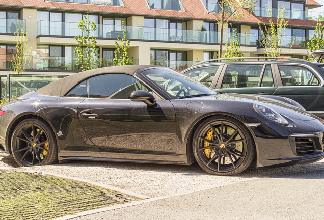 Porsche 991 Carrera 4S Cabriolet MkII