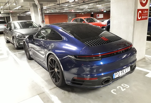 Porsche 992 Carrera 4S