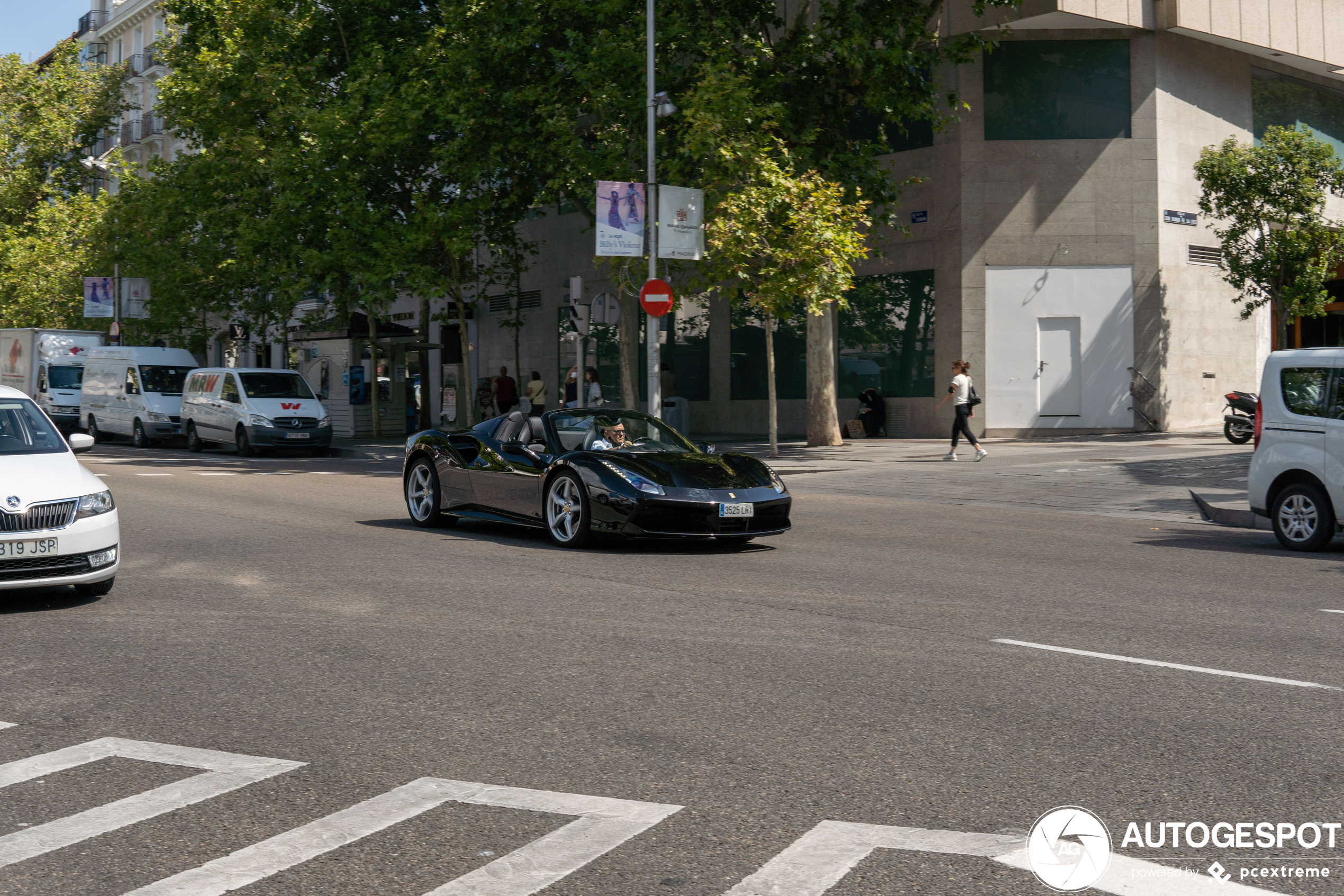 Ferrari 488 Spider