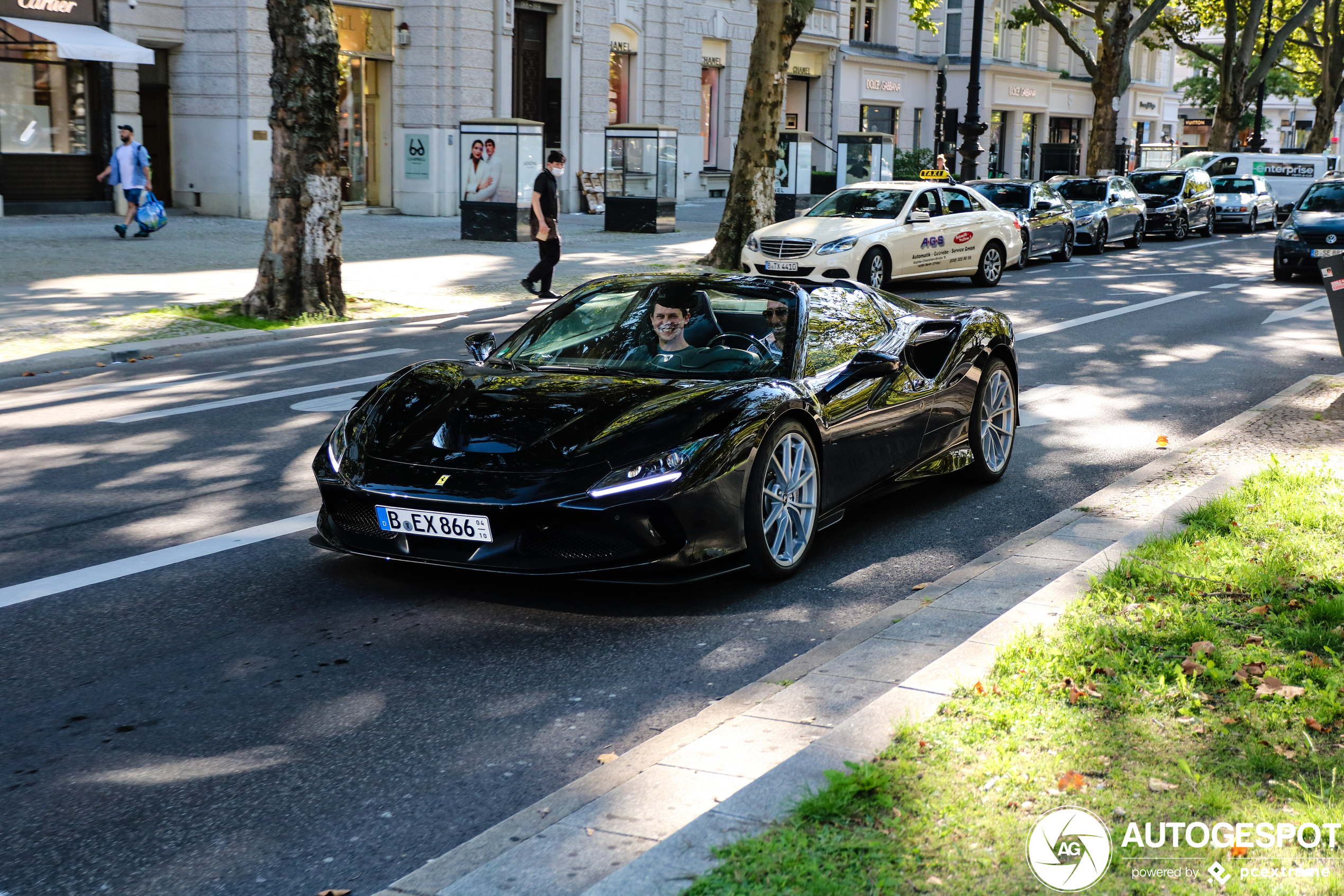 Ferrari F8 Spider