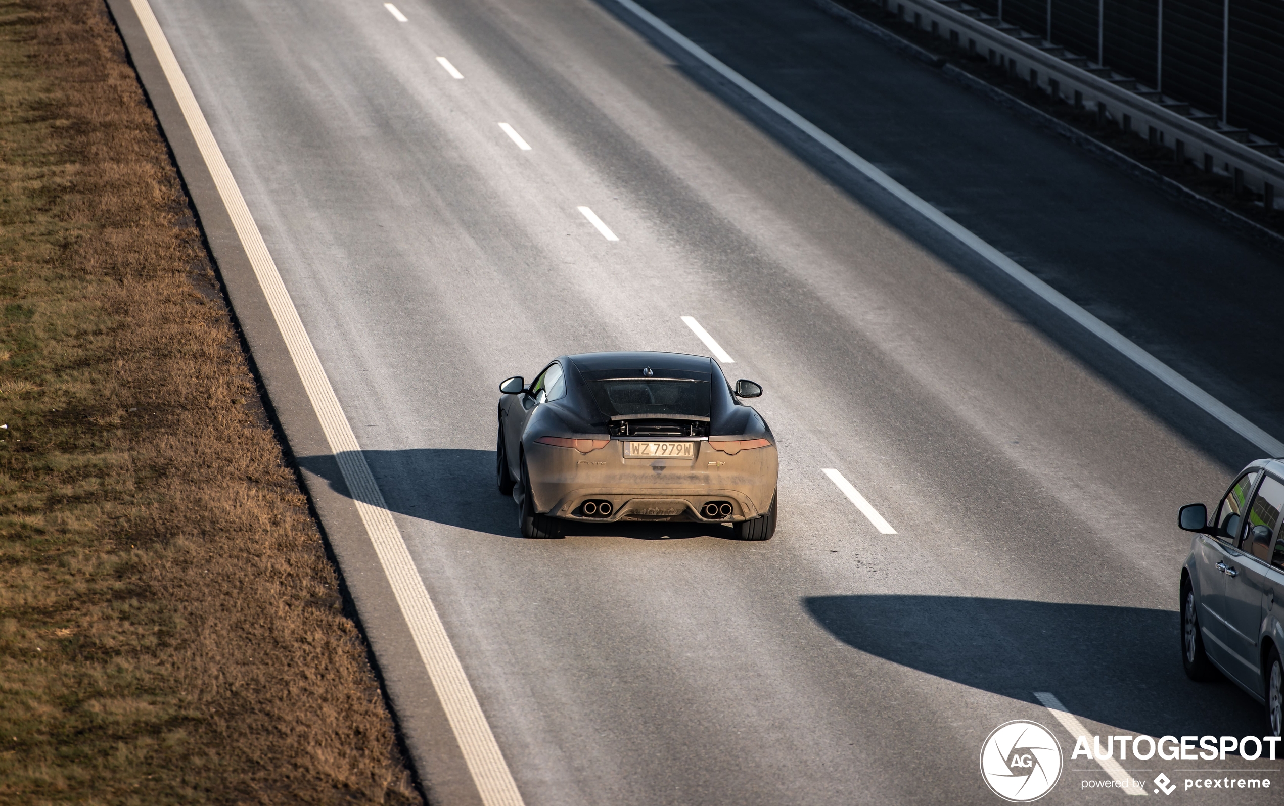 Jaguar F-TYPE R AWD Coupé