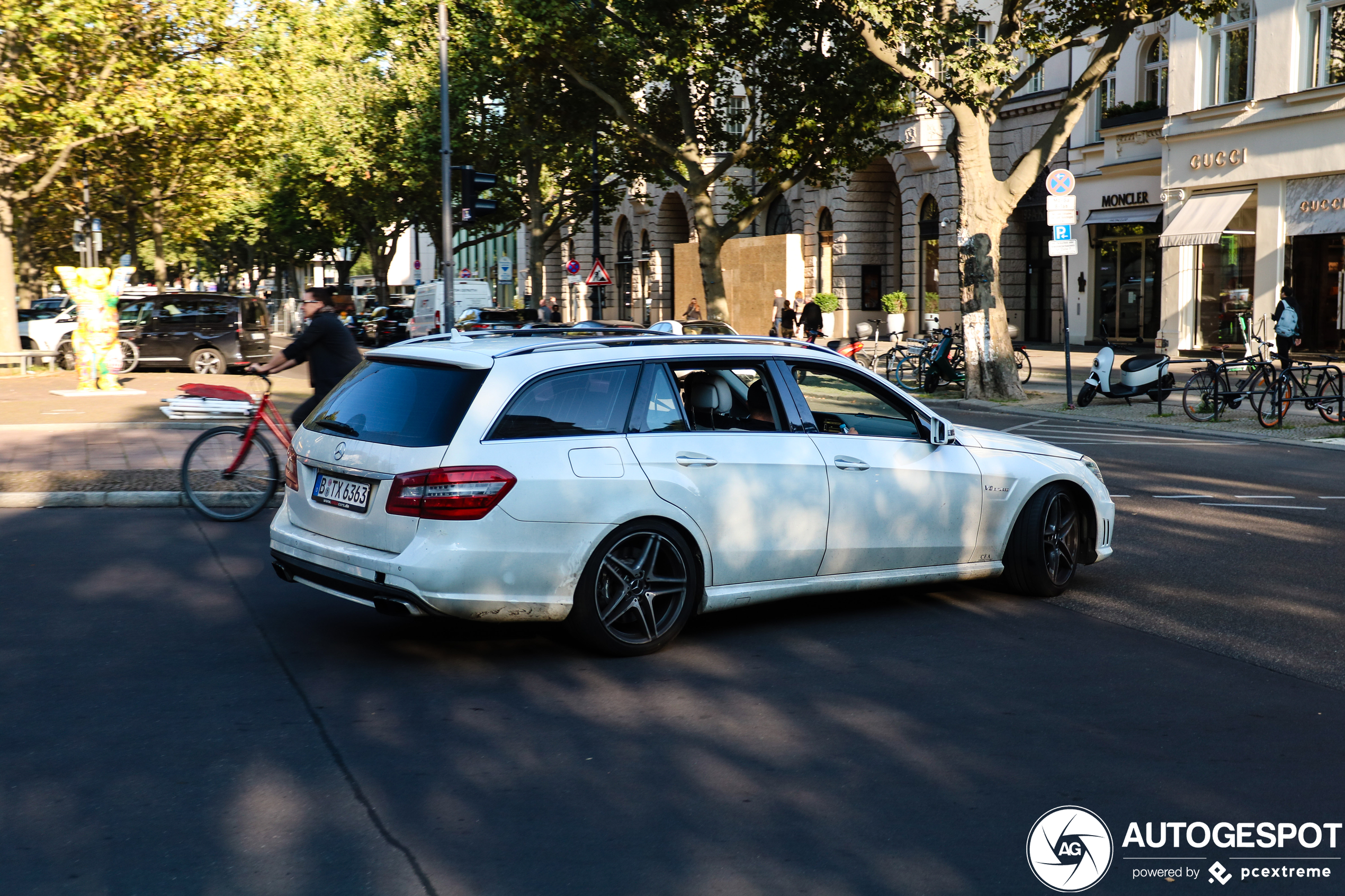 Mercedes-Benz E 63 AMG S212 V8 Biturbo