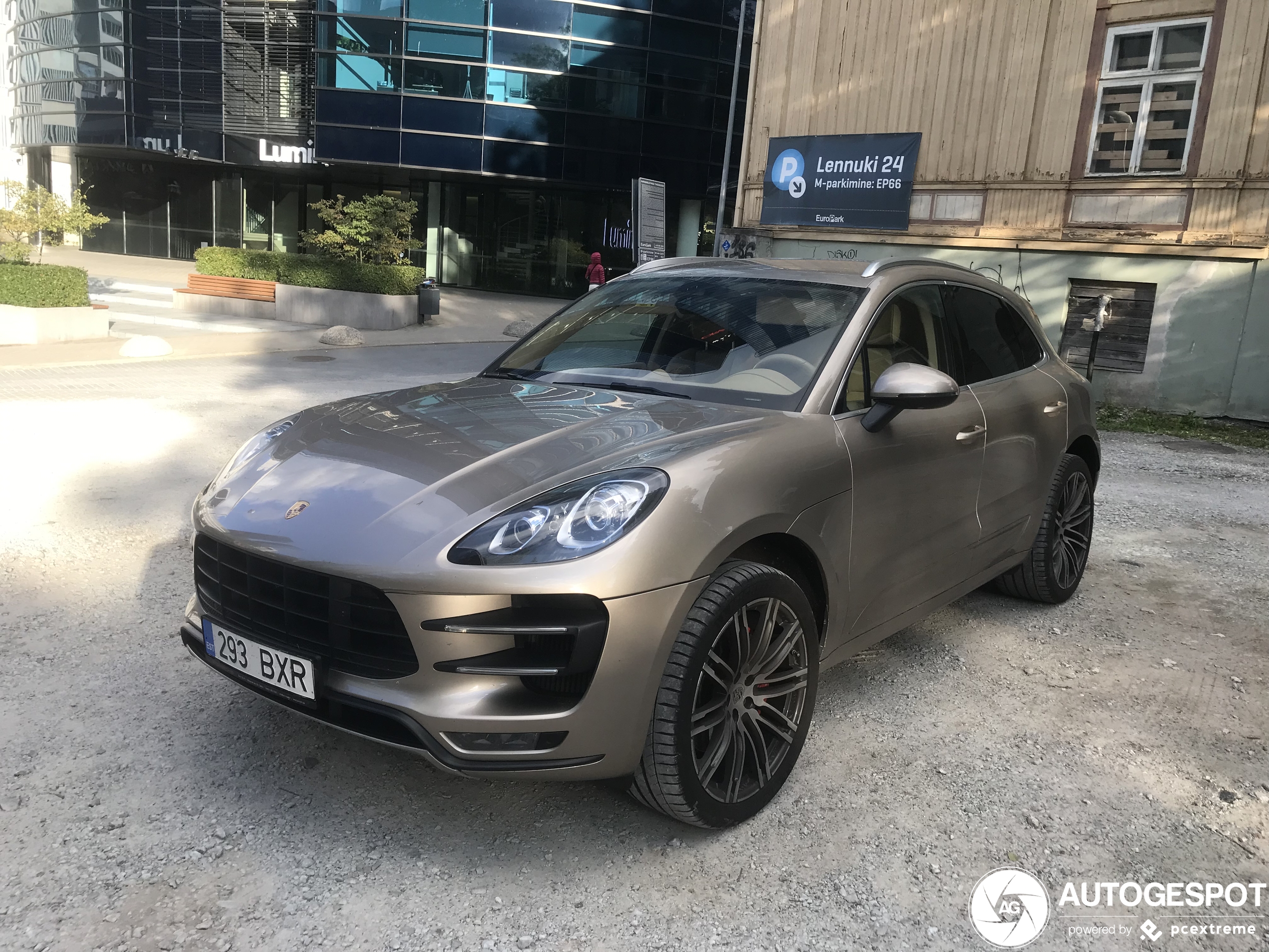 Porsche 95B Macan Turbo