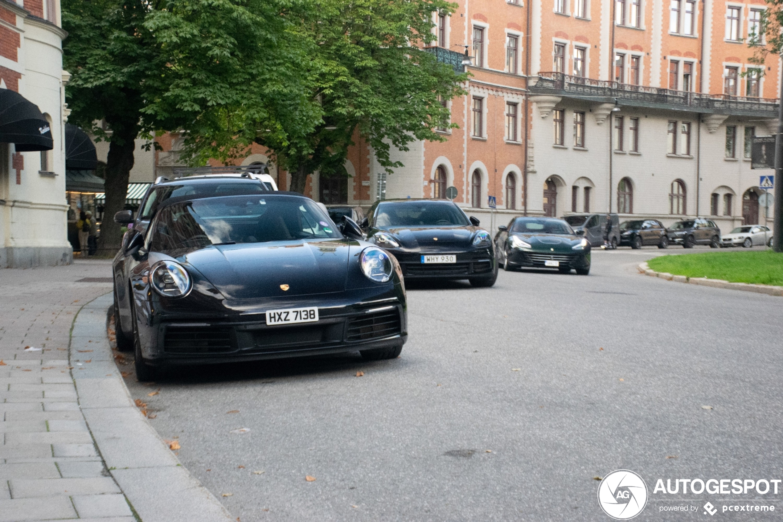 Porsche 992 Carrera 4S Cabriolet